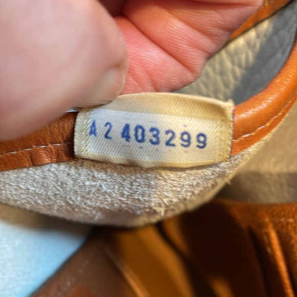 Vintage Dooney and Bourke Large Satchel - Picture 10 of 10